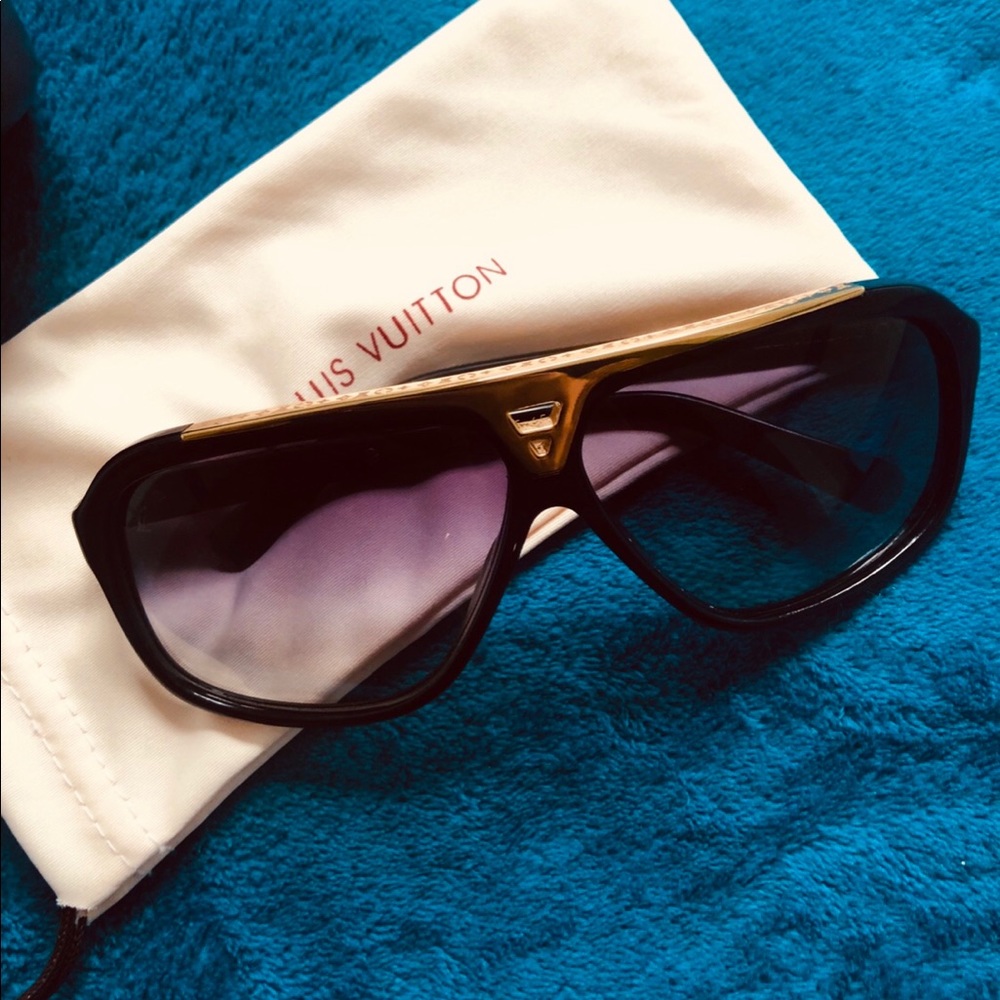 Louis Vuitton Evidence Sunglasses